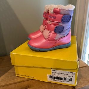 Tsukihoshi pink & purple fleece lined snow boots with Velcro close toddler 7.5